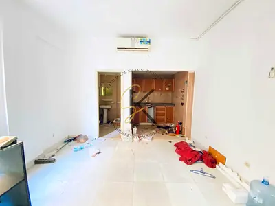 Lavish Studio Flat | With Split AC | Full Family Building | Nearby Bus Station