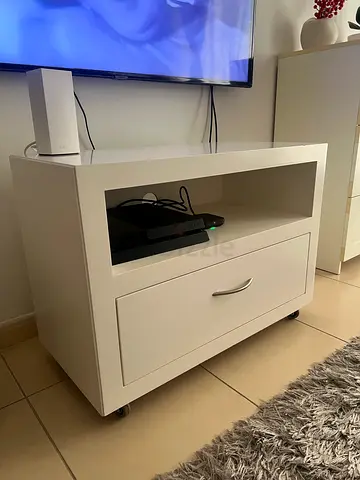 TV Unit with Drawer and Wheels