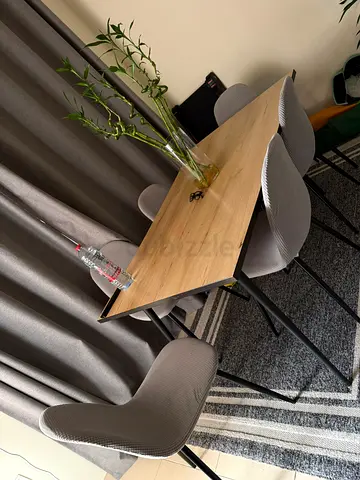 Dining table  for sale