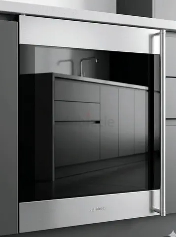 SMEG CVI338LX3 Built-In Wine Fridge – 40-Bottle Capacity, Premium Wine Cooler
