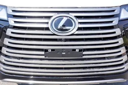 صورة مصغرة 3 لـ 2026 Lexus LX-SERIES