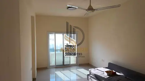 شقة غرفة وصالة للإيجار السنوي – الجرف 2 🏡 فرصة مميزة للإيجار السنوي في منطقة الجرف 2 – عجمان إذا كنت تبحث عن شقة تجمع بين الراحة والموقع المميز، فهذه