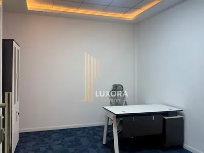 Compact Office | Business Centre | Ideal for Startups