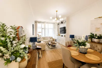 VOT | Furnished | Upgraded | Spacious Layout