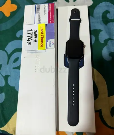 Apple Watch  series 8 , 45mwith Original Box - Excellent Working Condition
