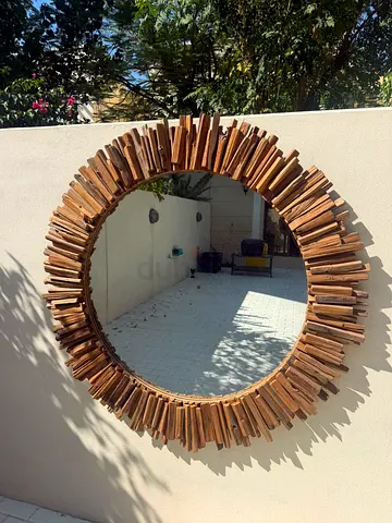 Amazing Driftwood Mirror 
Bought from Scotland Extremely heavy
Bought Dhs 4000
Dropped to Dhs 850