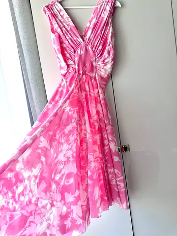 Ermanno Scervino premium luxury Italian brand - Pink Floral Midi Dress. Excellent condition  Selling