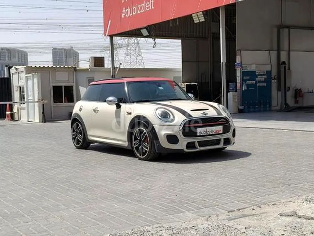MINI Cooper 2017 — photo 1 of 12