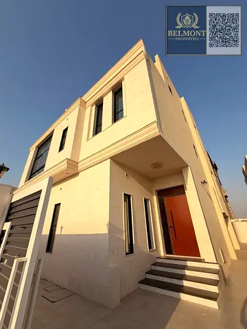 <<>>فيلا زاوية مستقلة جديدة كلياً تضم 6 غرف نوم رئيسية (ماستر) ومسبحاً مغطى<<>>مبنى مستقل (Stand Alone)<<>>مساحة خارجية واسعة لمواقف السيارات<<>>منطقة