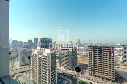 Elegant Furnished | Bright Studio | Good Location