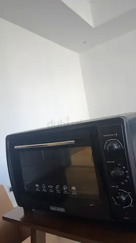 Black countertop electric oven (toaster oven) - good condition
