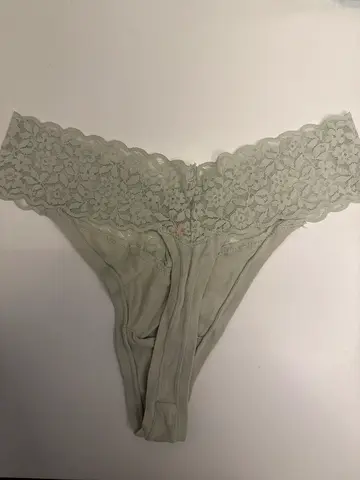 Thongs