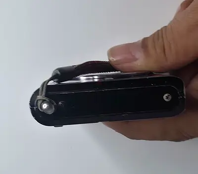 ​Title:
Vintage Casio Exilim EX-Z60 Digital Camera (Y2K Aesthetic) - For Sale
​Description:
Selling