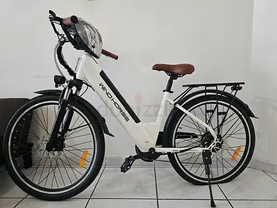 White WindHorse Electric Commuter Bike - Rarely Used. Price negotiable.