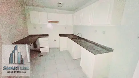 Good location Good building limited offer 1BHK WITH 2BHATROM WITH Ac free WITH wardrobe only 30000