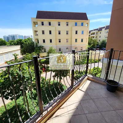 Studio | Private Balcony | Location in Motor city