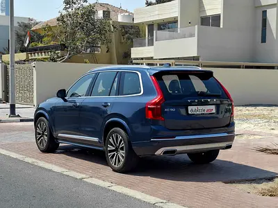 2021 Volvo XC90 — фото 6