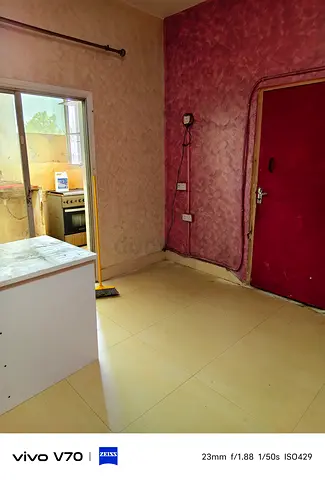 Available family room in Villa