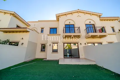Hidden Gem in Mira 4 | Beautiful Townhouse +Garden
