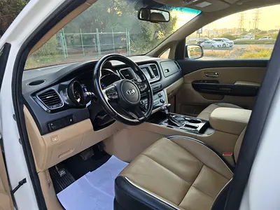 Kia Carnival LX, миниатюра 8