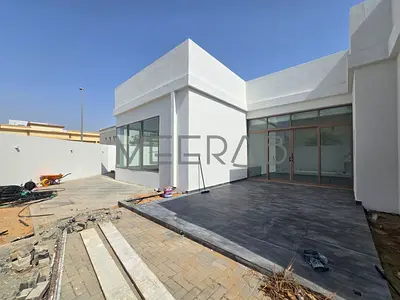 | CONTEMPORARY VILLA | PVT GARDEN | DRIVER ROOM |