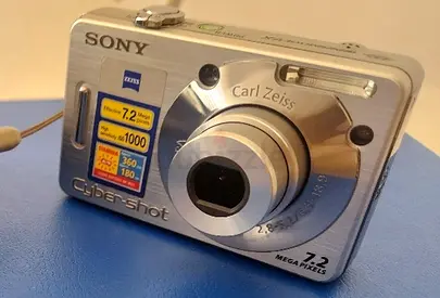 Sony Cybershot DSC-W70