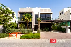 Premium 5BR Villa | Pus Maids Room | Golf View