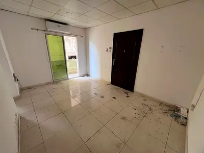 غرفة وصالة | بلكونة | مساحة كبيرة | تكييف سبليت | ثاني صف من كورنيش عجمان | 25 ألف على 4 دفعات