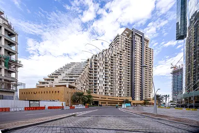 Upto 4 Payments | Urban View | Available in August