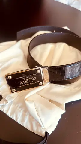 Louis Vuitton belt