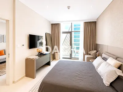Sea View | Upgraded | Balcony | Vacant