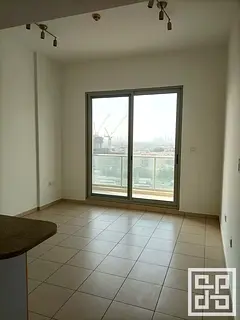 1 BR Oakwood Dh 52000