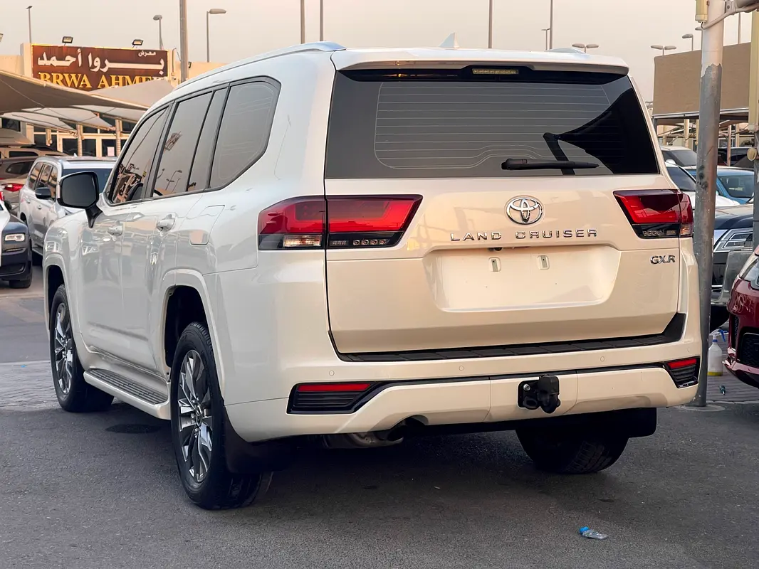 Toyota Land Cruiser 2024