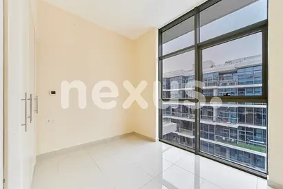 Spacious | Unfurnished | Vacant | Golf Course View