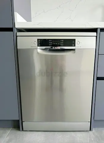 Bosch Series 4 Built-In Dishwasher – Excellent Condition, Premium German Engineering