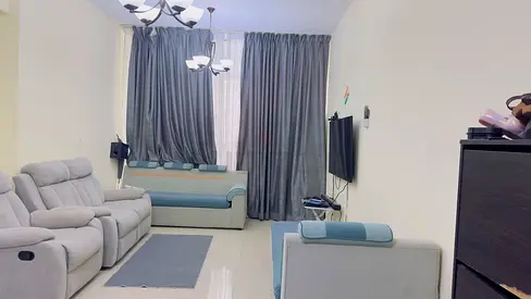 Fully Furnished Master Bedroom for Monthly Rent