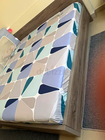 King size bed for sale without mattress