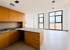 GREAT OFFER 2 PARKING WITH 2 BADROOM APARTMENT SPACIOUS| VERY GREAT FULL OPPORTUNITY|