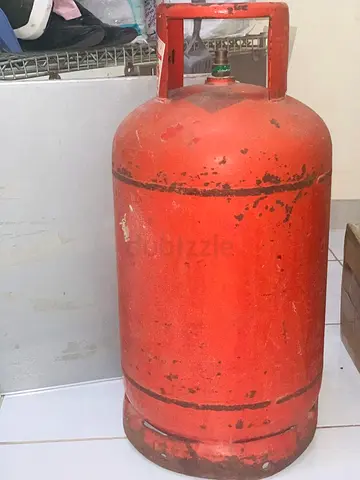 Used LPG Gas Cylinder - Standard Size, Good Working Condition