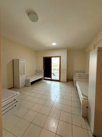 Executive bed space in internatinal city spain cluster