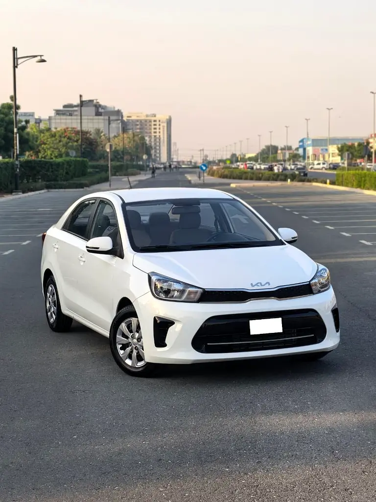 Kia Pegas 2024 — photo 1 of 8