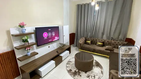 🏡 للإيجار غرفه وصاله مفروش بالحميدية – أبراج الجاردن سيتي فرش كامل في موقع مميز بأبراج الجاردن سيتي – الحميدية، يتميز بتصميم عملي