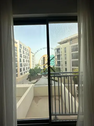 Luxury like new Studio with fully furnished with gym with pool with covered parking