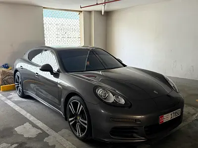 Porsche Panamera S 2014 GCC Specs - Pristine Condition
