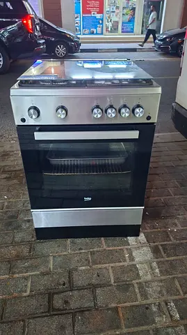 Beko 60cm full gas cooker available for sale Very good condition