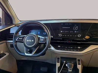 2023 KIA CARENS — фото 10