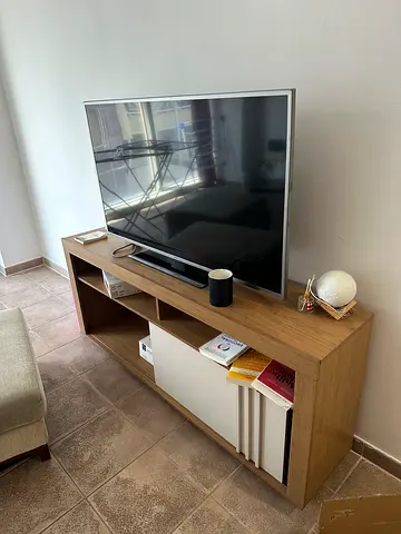 Tv table