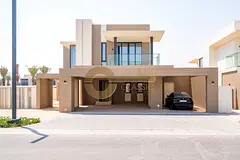 MODERN LUXURY | BRAND NEW | OPEN PLAN LAYOUT