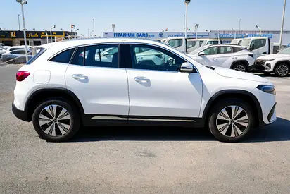 Mercedes-Benz EQA, миниатюра 17