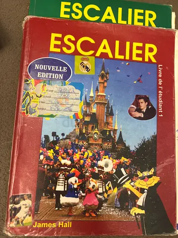 Escalier Livre de letudiant 1 and 2 French Textbooks (Set of 2)